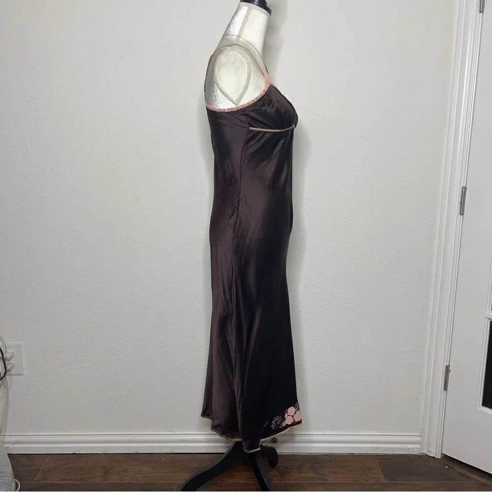 🍋 Gap Body • Women’s Satin Slip Dress with Lace Trim & Floral Embroidery Size S - Picture 3 of 9